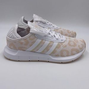 adidas Swift Run X Halo Ivory / White Womens Tennis Shoes size 9